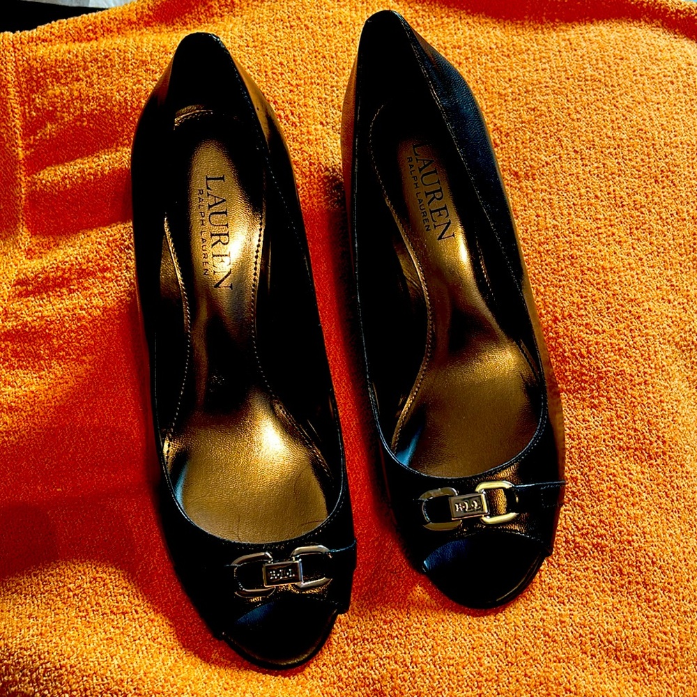 Woman shoes